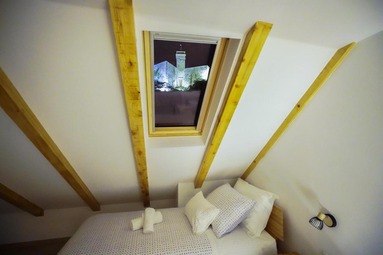 Apartment Ispod Ure Сини Екстериор снимка