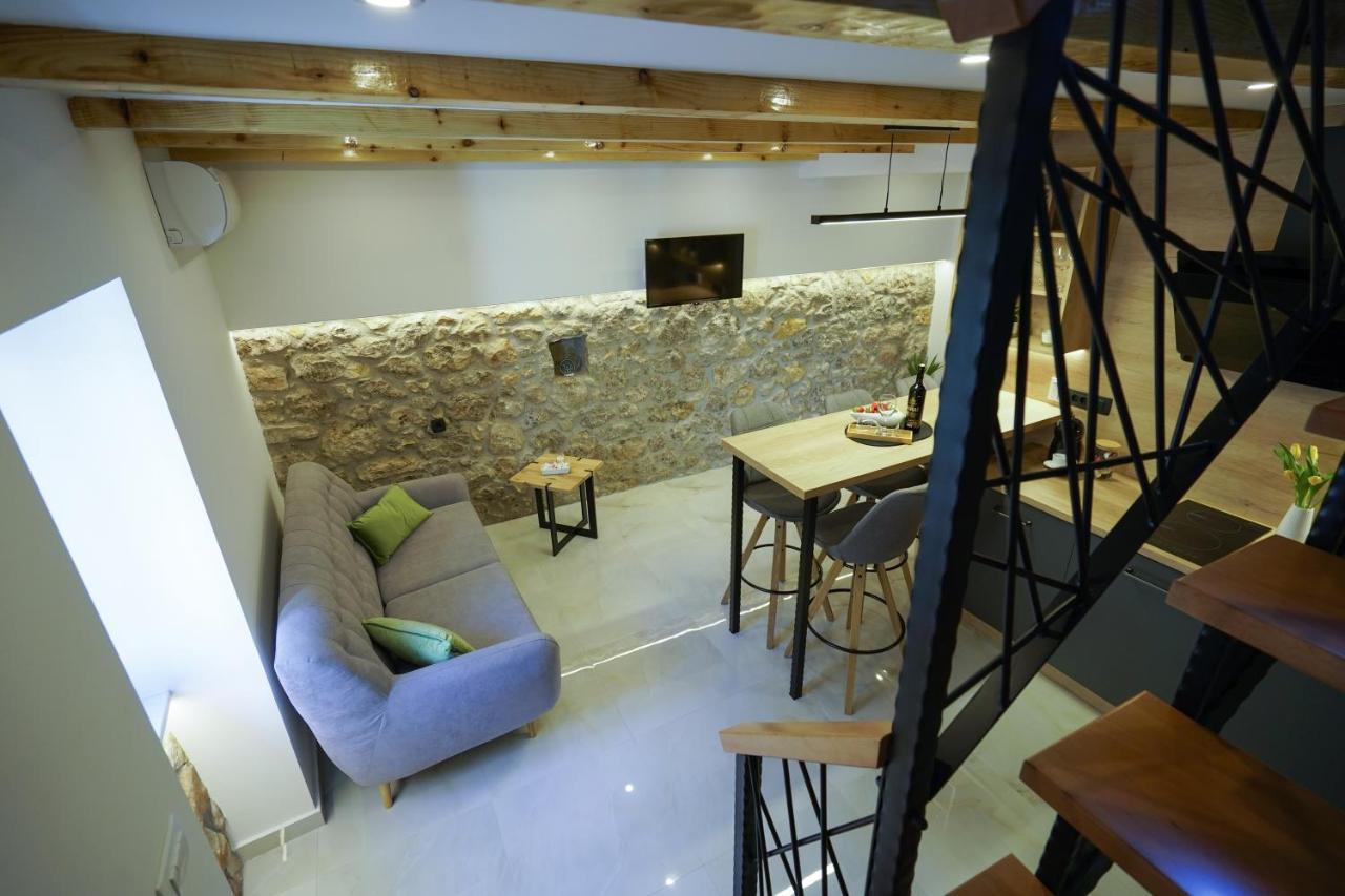 Apartment Ispod Ure Сини Екстериор снимка