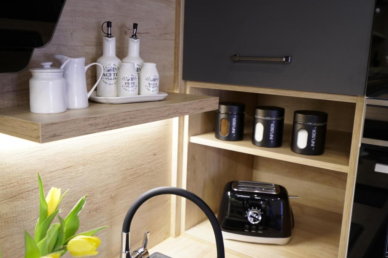 Apartment Ispod Ure Сини Екстериор снимка
